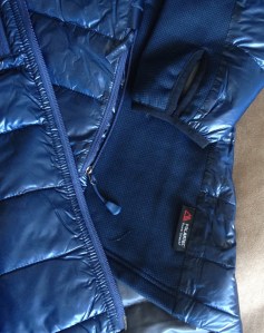 The Polartec side panels, thumb holes, and integrated stuff sack pocket were a few of my favourite features.